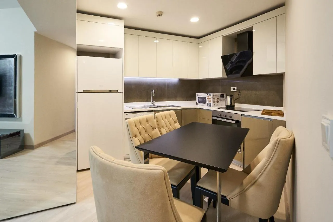 High Rise Apartment Suite With Balcony Istanbul